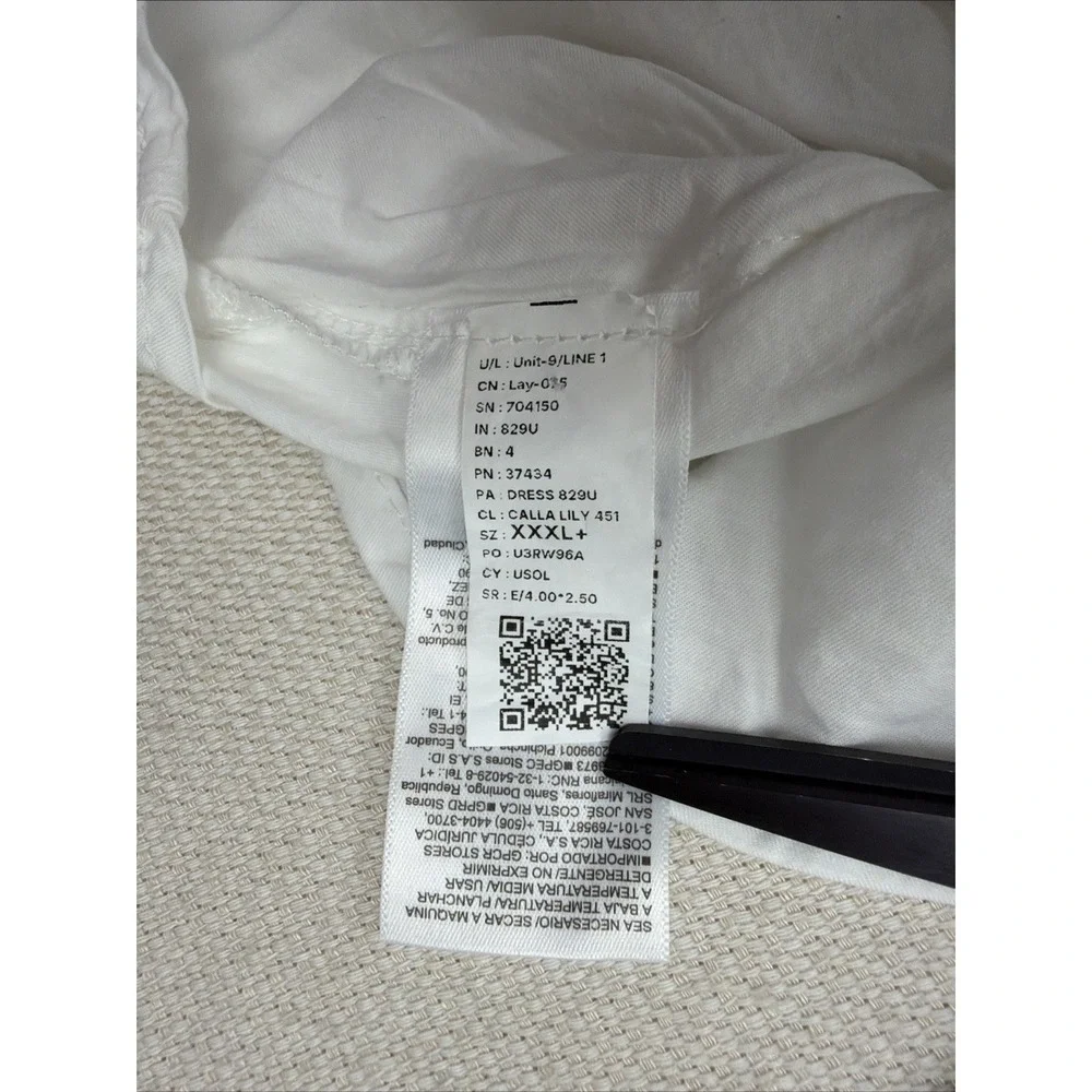 Old Navy Womens Smocked White Peplum Puff Sleeve V-Neck Blouse 3X Cotton Top NWT